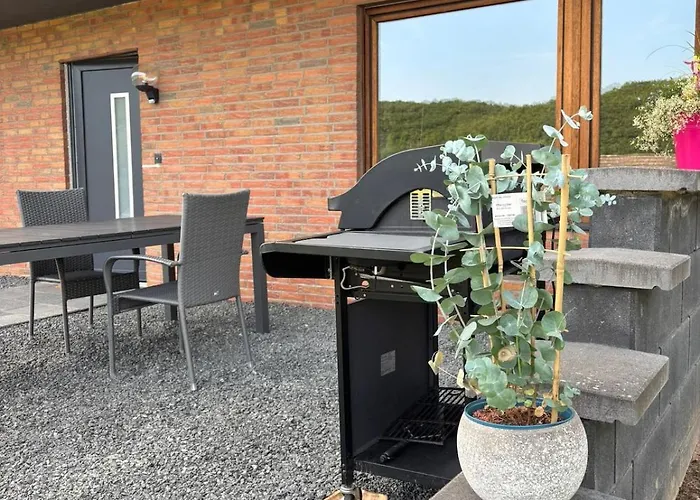 Empt Vussem Lejlighed