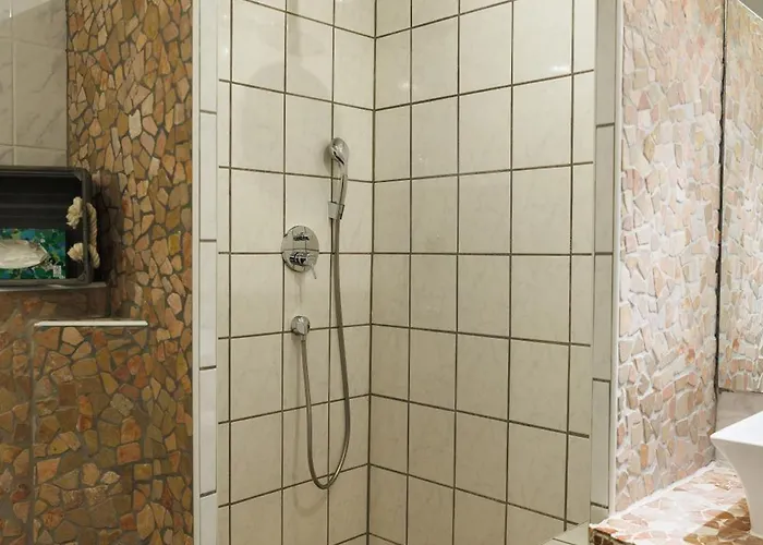 Empt Vussem Lejlighed *